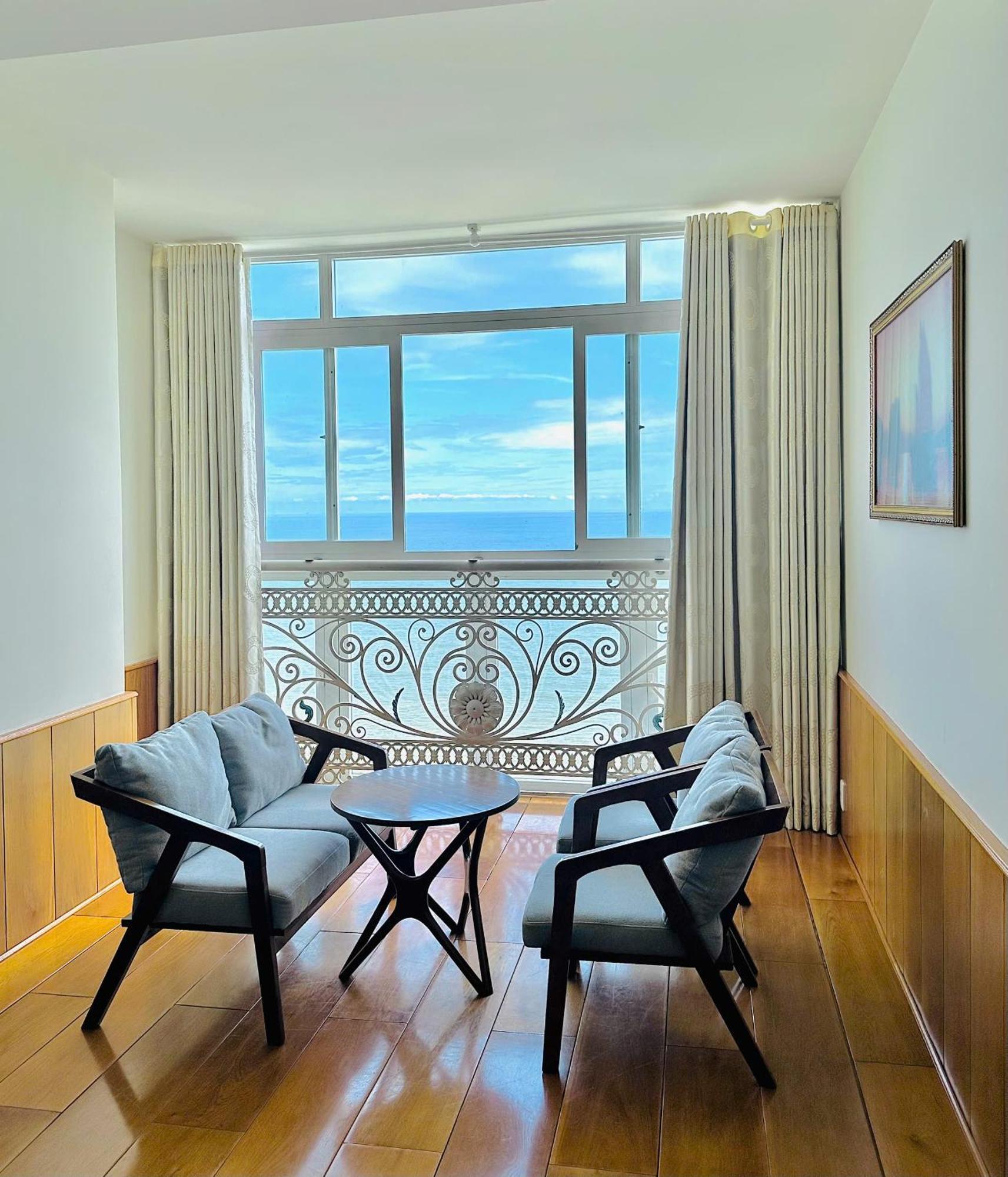 Apartemen 120 m² dengan 2 kamar tidur dan 2 kamar mandi pribadi di Thang Tam Vung Tau Bagian luar foto